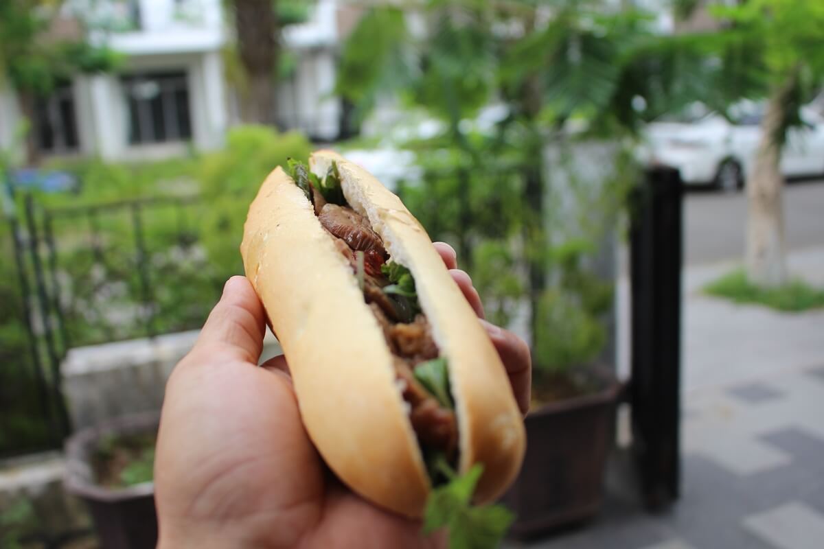 photos-of-vietnamese-bread-loaf-02