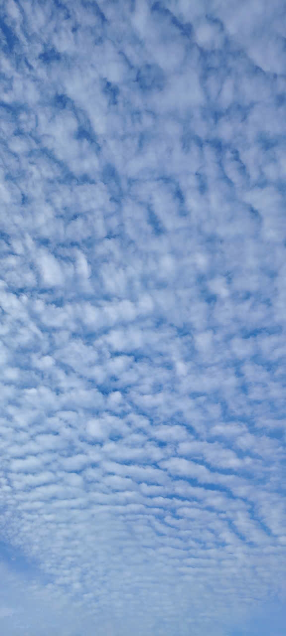 cloud-in-the-blue-sky